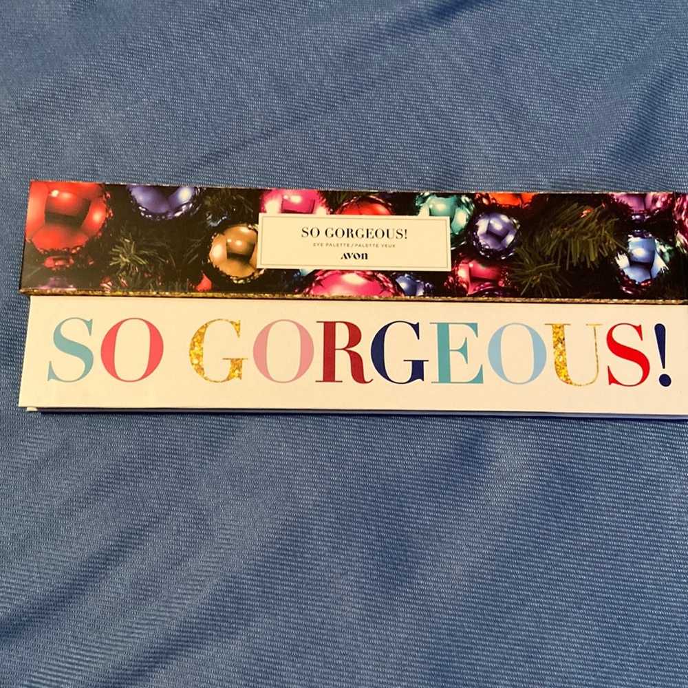 Avon So Gorgeous! 16 Color Eye Shadow Palette